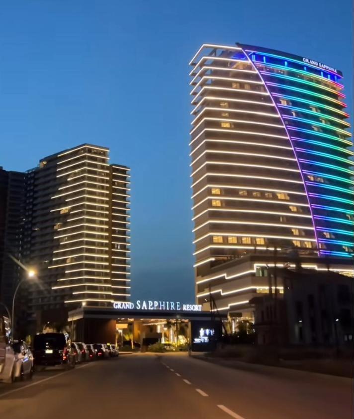 Grand Sapphire 107 Amazing 1 Bedroom By Myguest Cyprus *